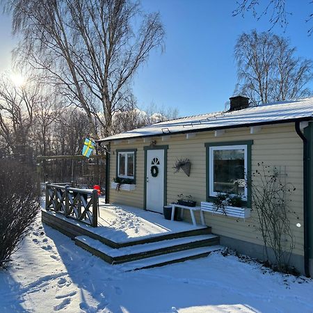 Nice Child-Friendly House 200M From Beautiful Beach, Farhult Екстериор снимка